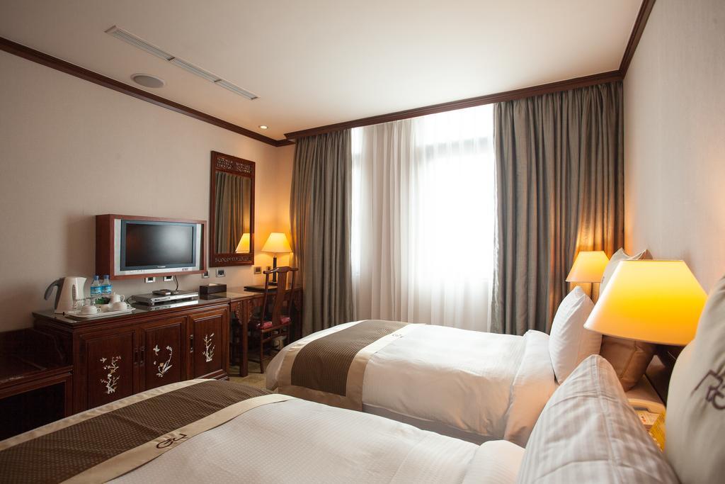 Rich Garden Hotel Тайбэй Экстерьер фото