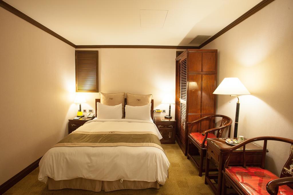 Rich Garden Hotel Тайбэй Экстерьер фото