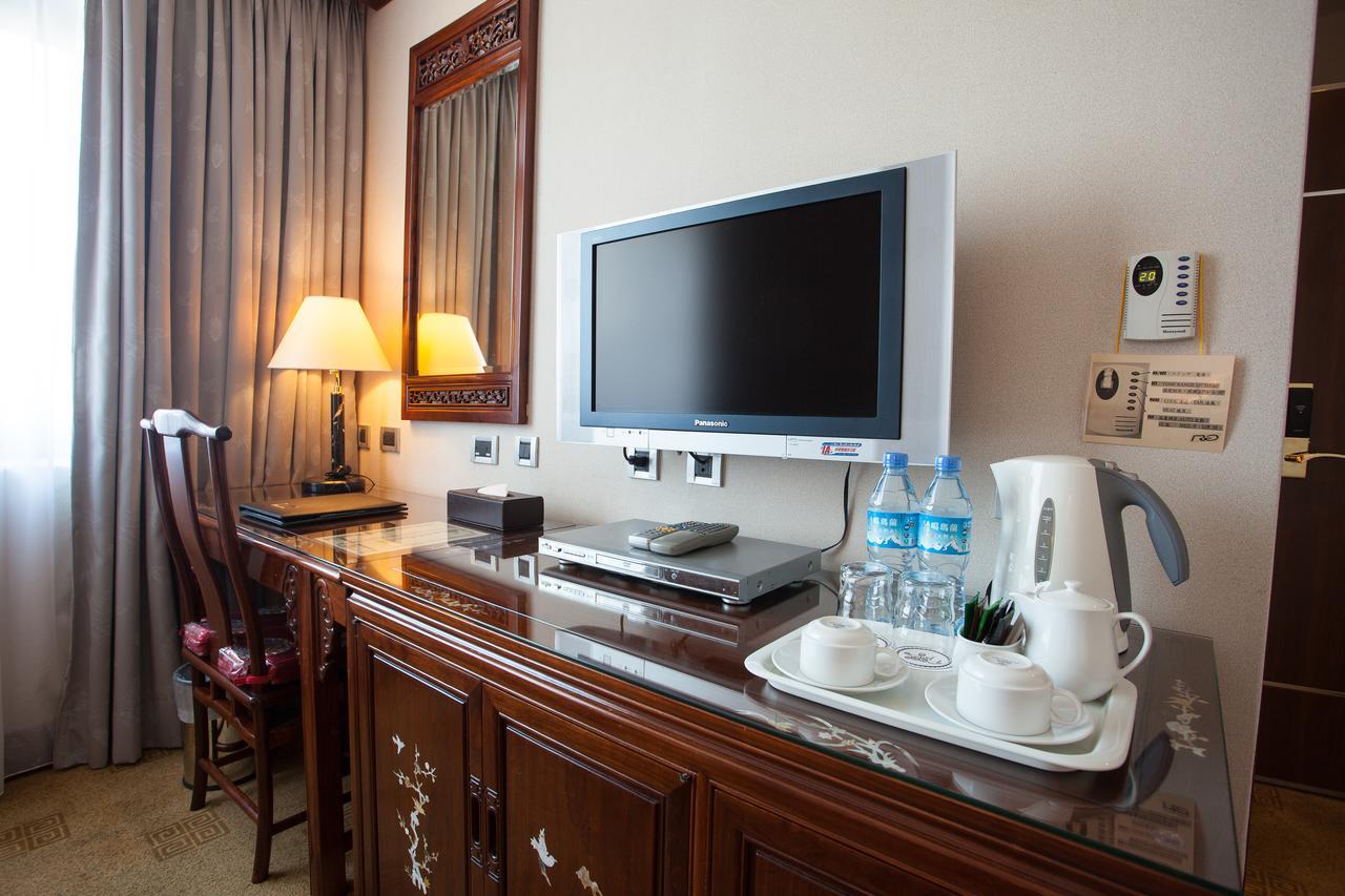 Rich Garden Hotel Тайбэй Экстерьер фото