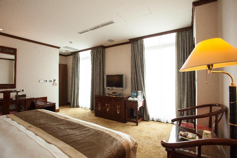 Rich Garden Hotel Тайбэй Экстерьер фото