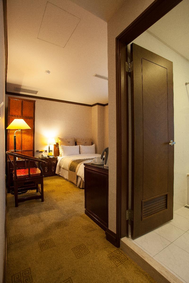 Rich Garden Hotel Тайбэй Экстерьер фото